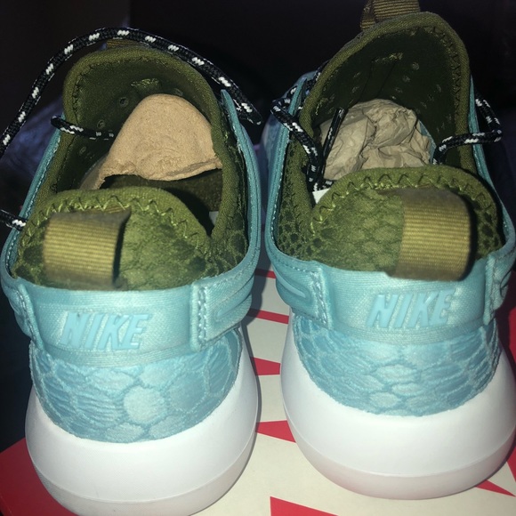 🆕🚺Nike Roshe Two SE ‘Frozen Woods’ Sz6.5, DS⚡️ - Picture 3 of 8